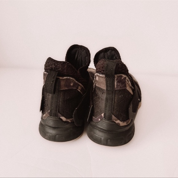 Nike LeBron Soldier 12 SFG EP - Picture 3 of 3